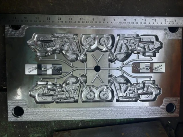 Plastic Toy Car Die Mould
